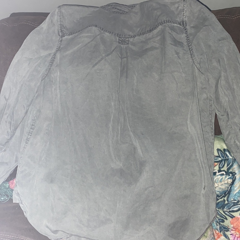 Universal thread button shirt - Picture 4 of 4